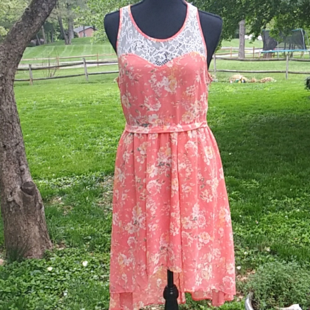 ** Kirra flower dress